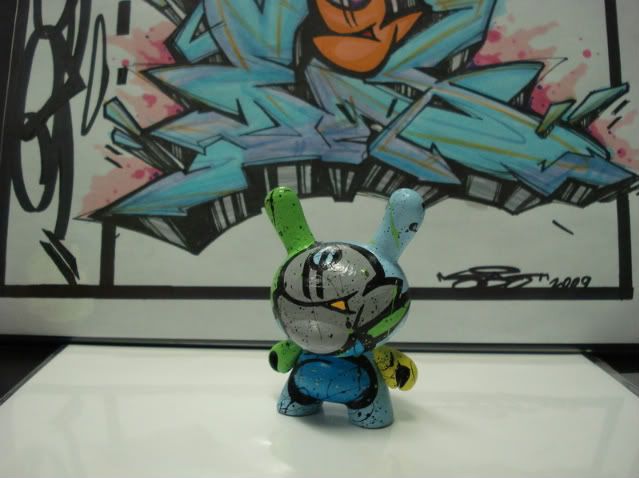 This is the new graffiti colorway dunny number 2 in total of 5 in the 