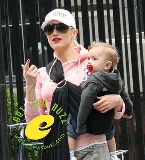 Gwen Stefani and Kingston in the P-Sling