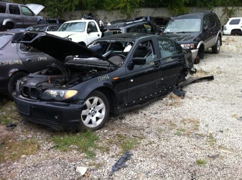 What are some salvage yards in Illinois?