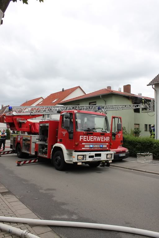 IMAGE: http://i163.photobucket.com/albums/t301/planedr2k7/file-376.jpg