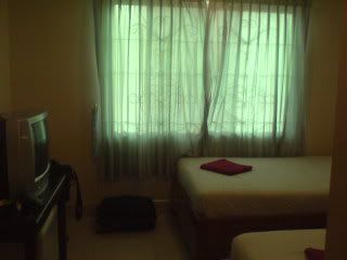 The hotel room. Damm comfortable.