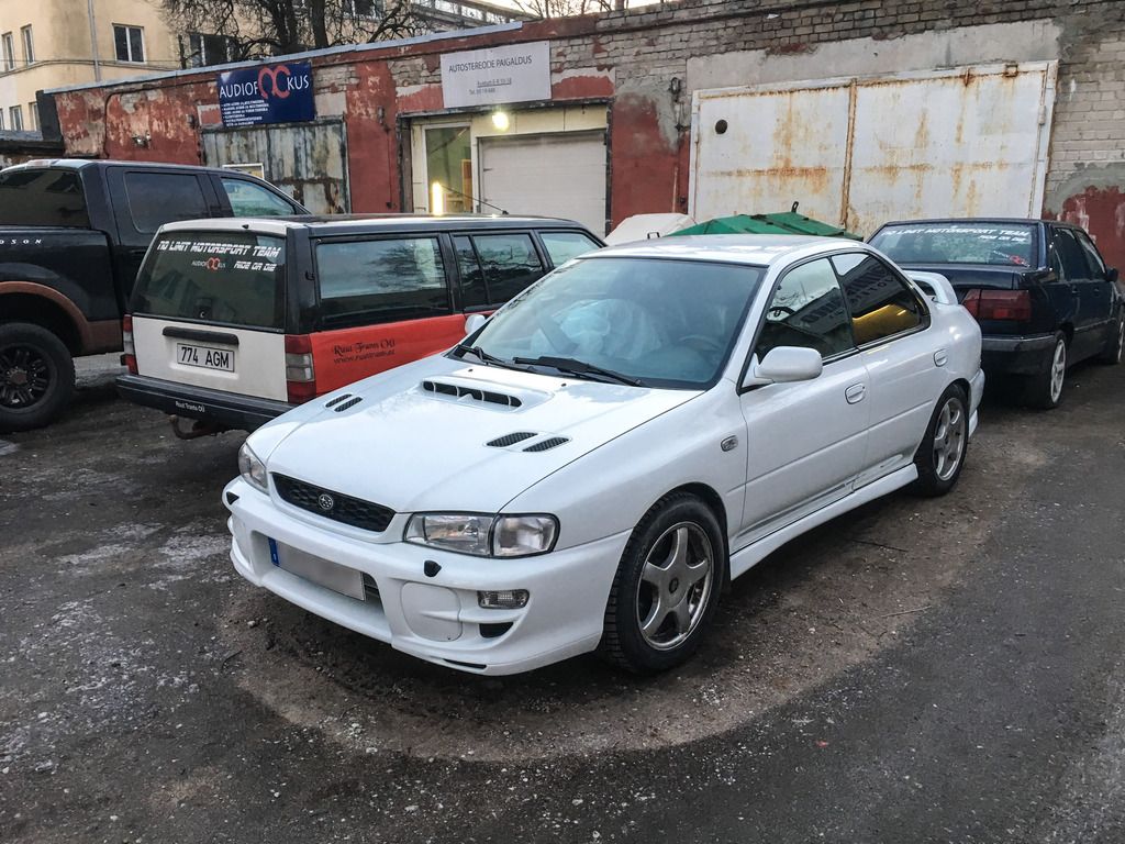 http://i163.photobucket.com/albums/t309/Zmile4ever/Blandade%20bil%20bilder/Subaru%20Impreza%20GT%20-99/2016-12-28%2015.25.07_zpshmsngupn.jpg