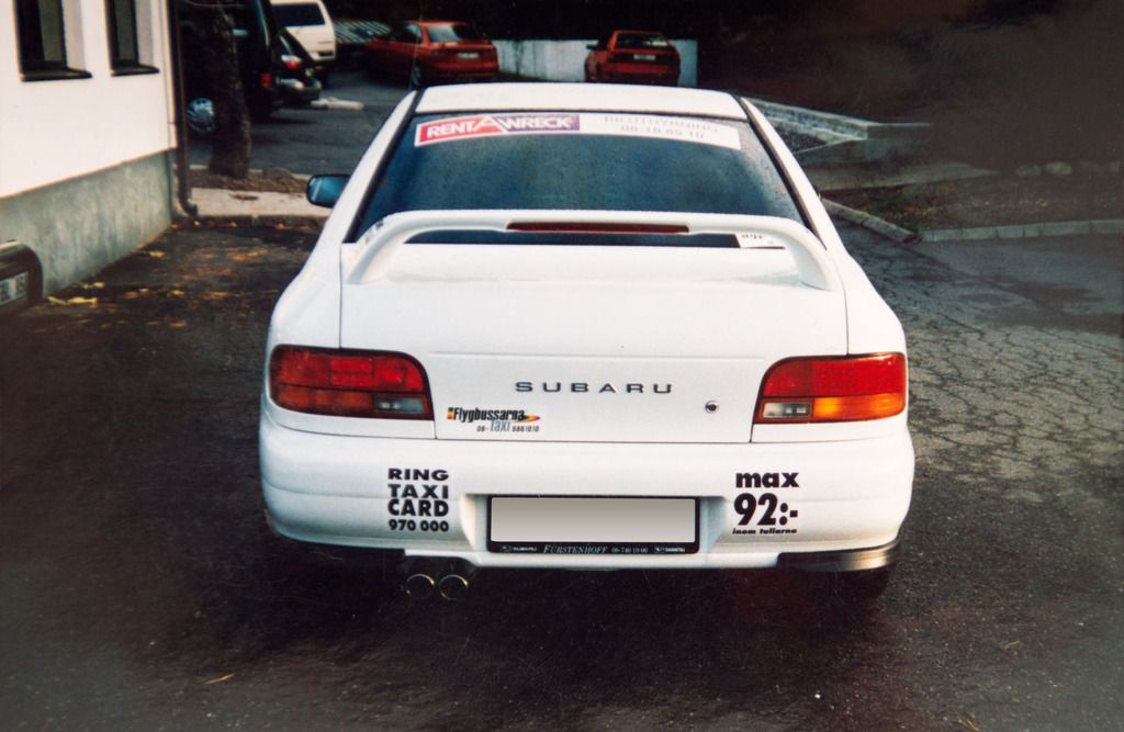 http://i163.photobucket.com/albums/t309/Zmile4ever/Blandade%20bil%20bilder/Subaru%20Impreza%20GT%20-99/DSC_0002-2_zps7ya9treb.jpg