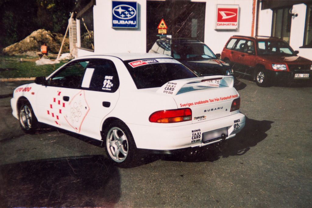 http://i163.photobucket.com/albums/t309/Zmile4ever/Blandade%20bil%20bilder/Subaru%20Impreza%20GT%20-99/DSC_0005-2_zps1pox8czr.jpg