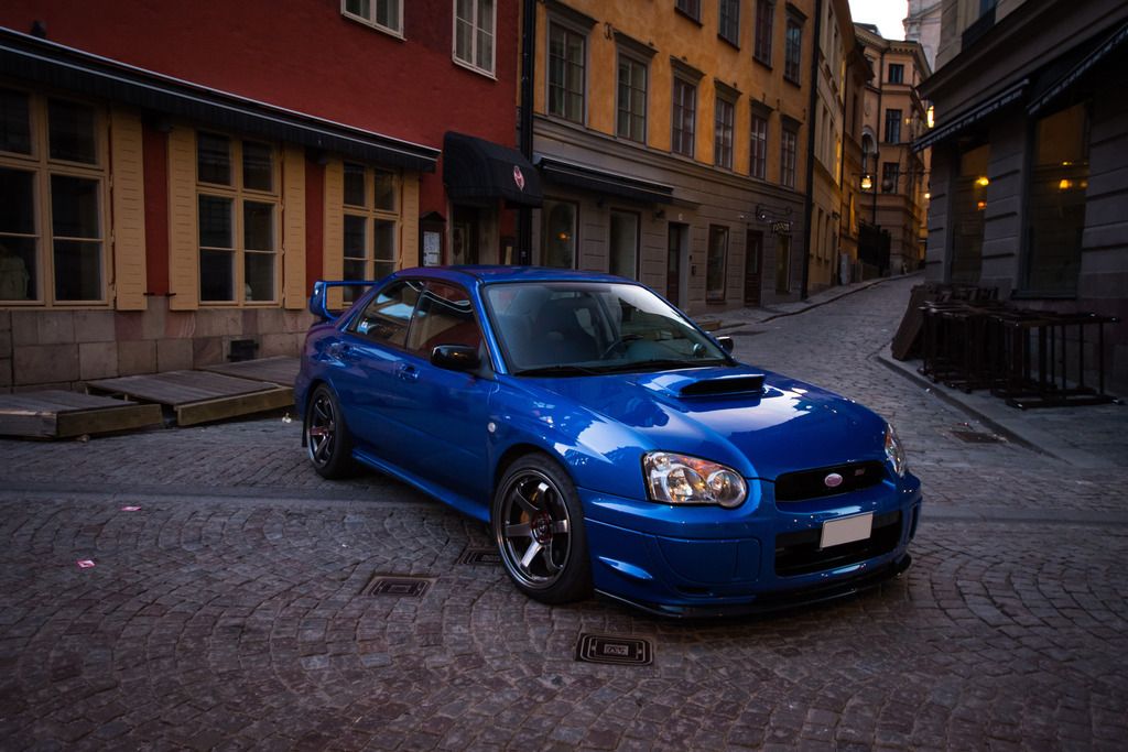 http://i163.photobucket.com/albums/t309/Zmile4ever/Blandade%20bil%20bilder/Subaru%20Impreza%20WRX%20STi%20-04/DSC_3305_1_zpsus0fhopb.jpg