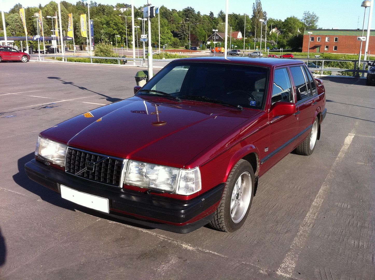 http://i163.photobucket.com/albums/t309/Zmile4ever/Volvo%20940%20Turbo%2095/bild1.jpg