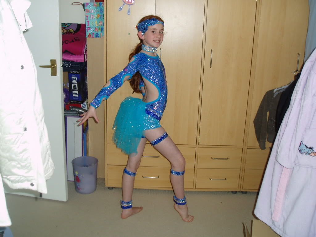 Image hotlink - 'http://i163.photobucket.com/albums/t311/Niamh_010/P1010234.jpg' Image hotlink - 'http://i163.photobucket.com/albums/t311/Niamh_010/P1010234.jpg'