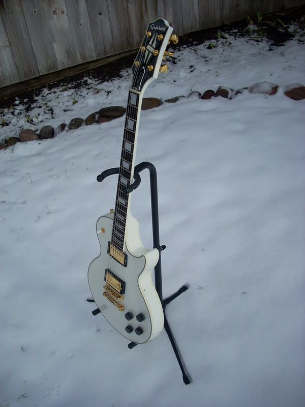 [Linked Image from i163.photobucket.com]