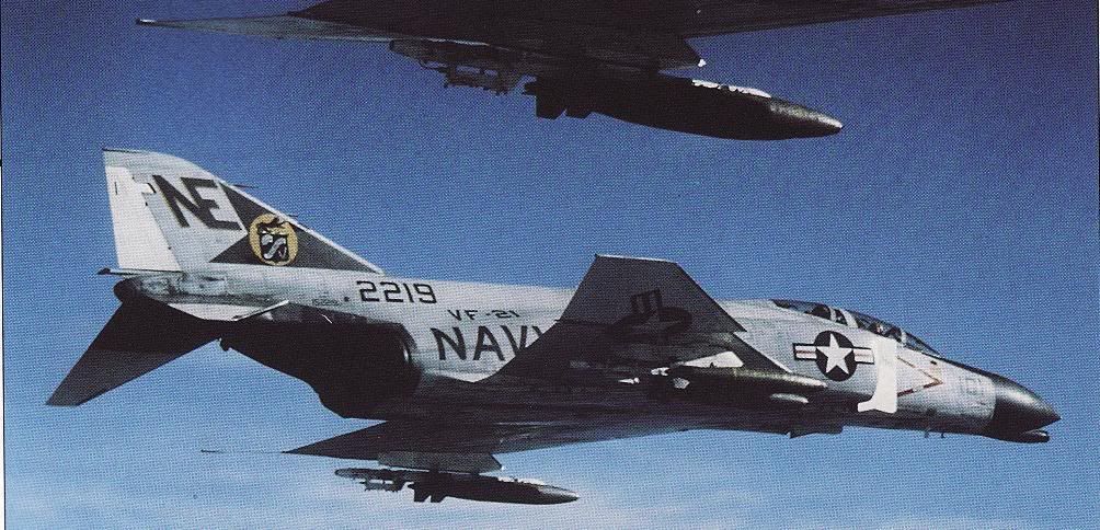 F-4.jpg