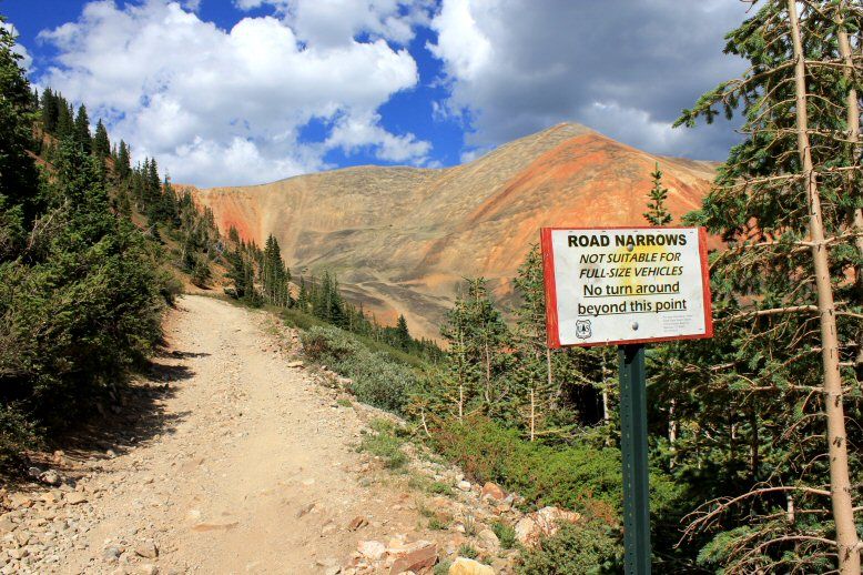 201208websterpassbelowredcone.jpg